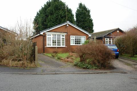 2 bedroom semi-detached bungalow for sale - Staveley Close, Shaw, Oldham