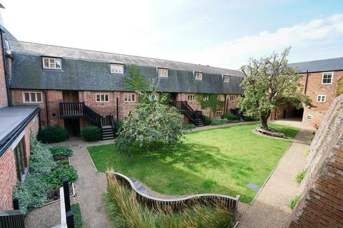 2 bedroom apartment for sale, Courtyard, Snape