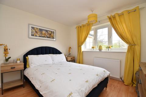 199 Raleigh Crescent, Stevenage, SG2 0EA