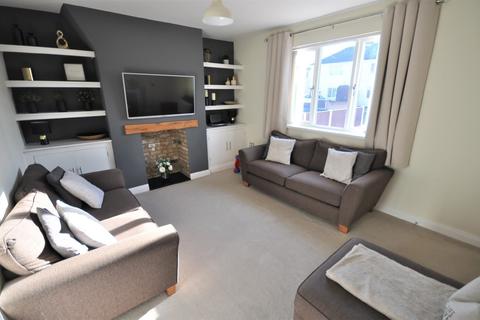 11 Wilkinson Avenue, Moorends, Doncaster, DN8 4RT
