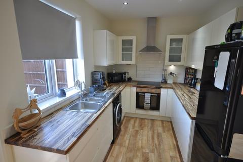 11 Wilkinson Avenue, Moorends, Doncaster, DN8 4RT