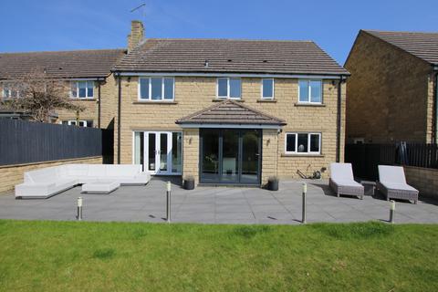 40 Fields End, Oxspring, Sheffield, S36 8WH