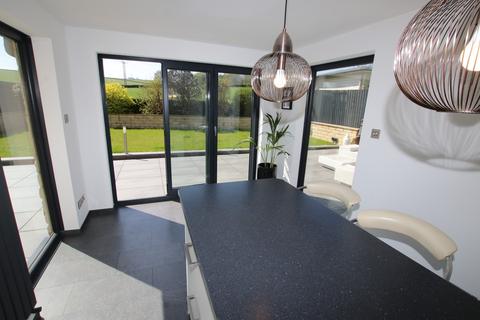40 Fields End, Oxspring, Sheffield, S36 8WH