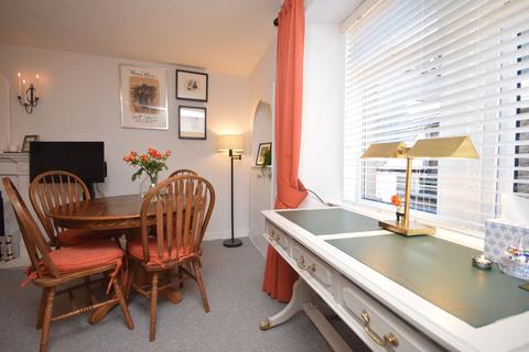 2 bedroom cottage for sale - High Street, Auchterarder