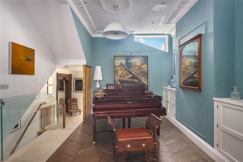 130 Portway, London, E15 3QJ