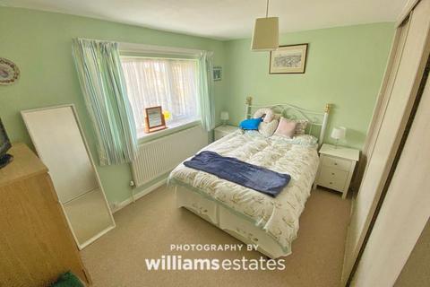 25 Bryn Mor, Gronant, Prestatyn, LL19 9TW