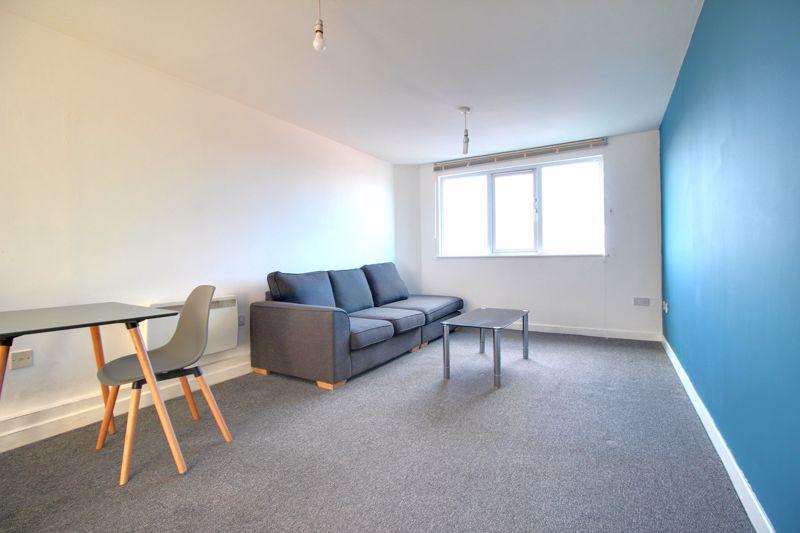 Apartment in Nottingham - View 2