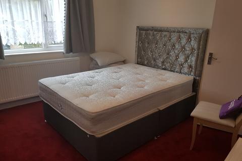 undefined, Woodberry Avenue, Harrow HA2