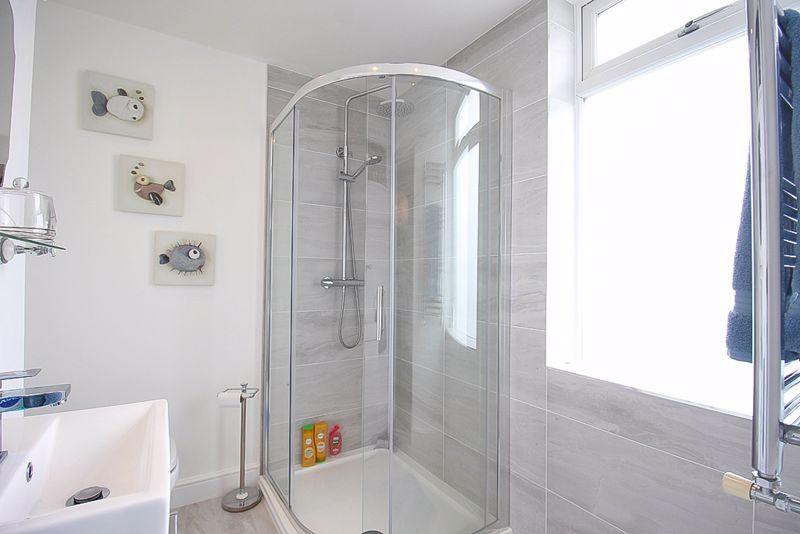 Ensuite shower room