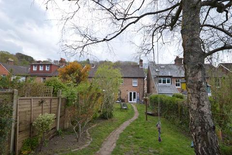 115 Lion Lane, Haslemere, GU27 1JL