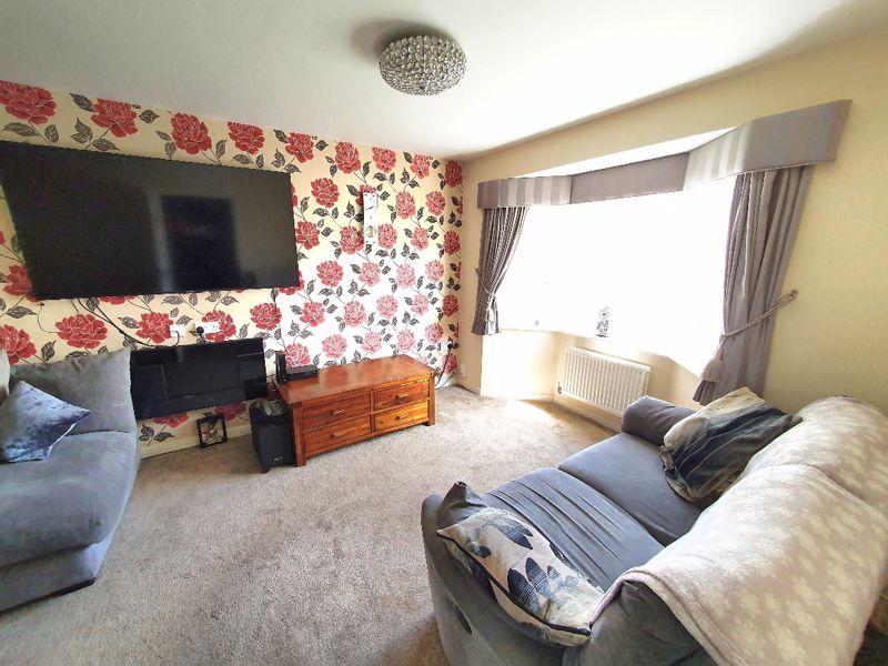 Anstey Fields, Erdington, Birmingham... 4 bed detached house £375,000