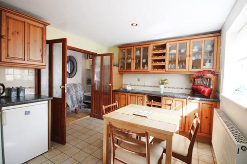 3 bedroom semi-detached house for sale - Rhona Drive, Great Sankey, Warrington, WA5