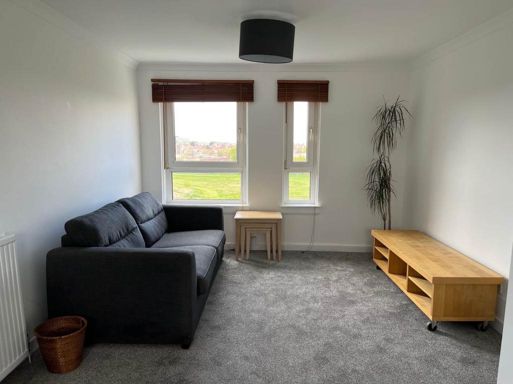 Longstone Street, Longstone, Edinburgh 2 bed flat £800 pcm (£185 pw)