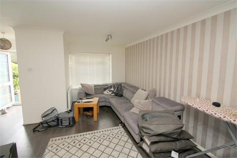 22 Garrick Close, Staines-upon-thames, TW18 2PQ