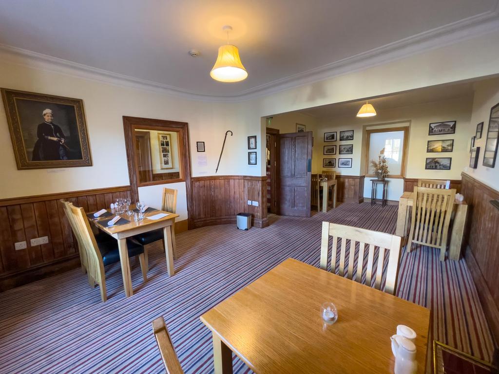 Breakfast room