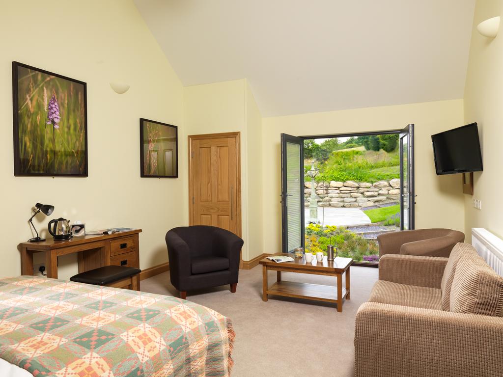 Garden suite
