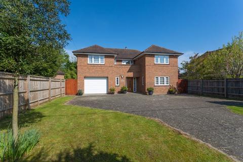 Middleview Faringdon Road, Southmoor, Abingdon, OX13 5BG