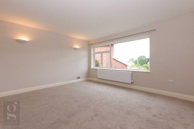 Burwood Close, Hereford, HR1 1DQ 3 bed detached house £1,250 pcm (£