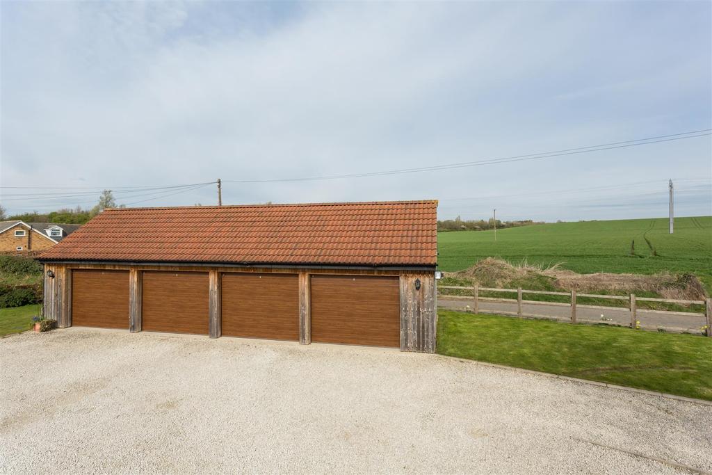Garages.jpg