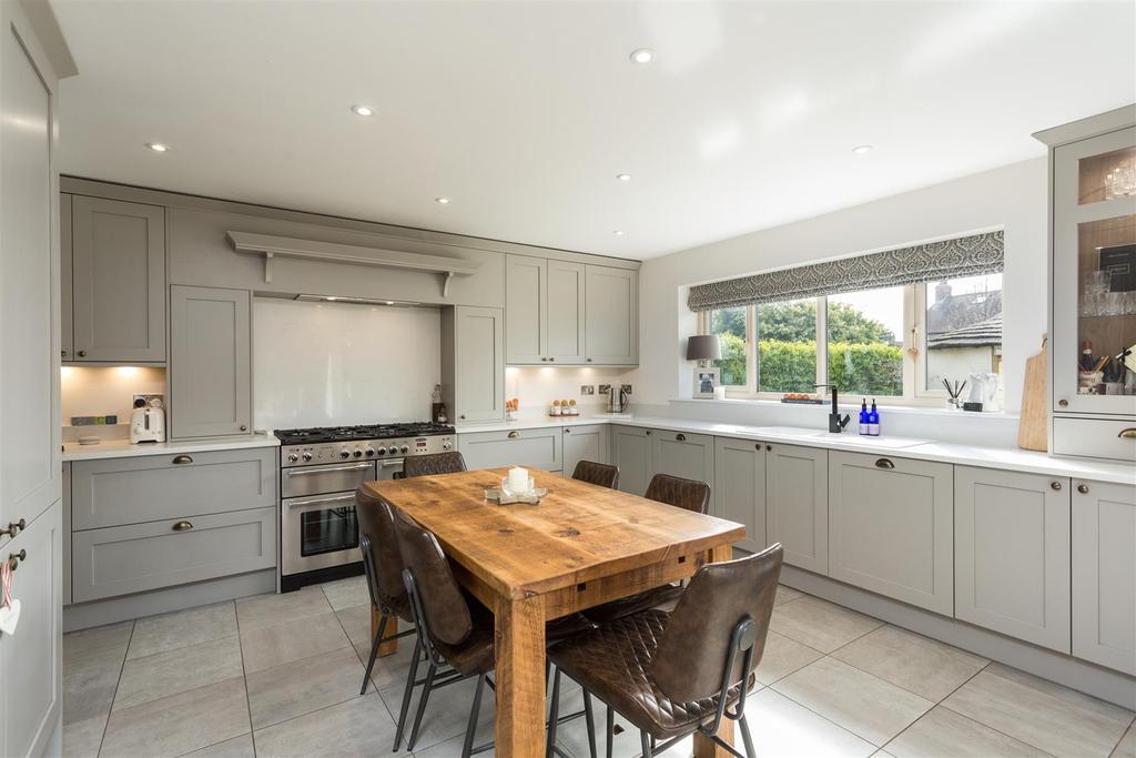 Kitchen I.jpg