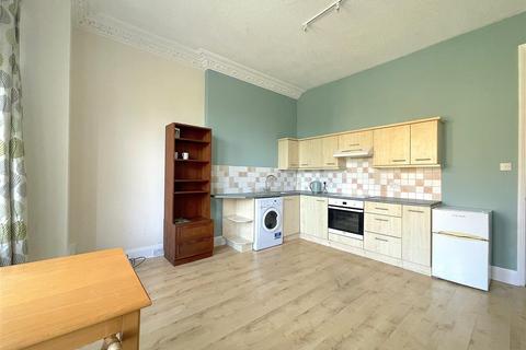 1 bedroom flat for sale - South Road, Faversham