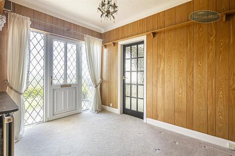 32 Creswick Lane, Grenoside, Sheffield, S35 8NL