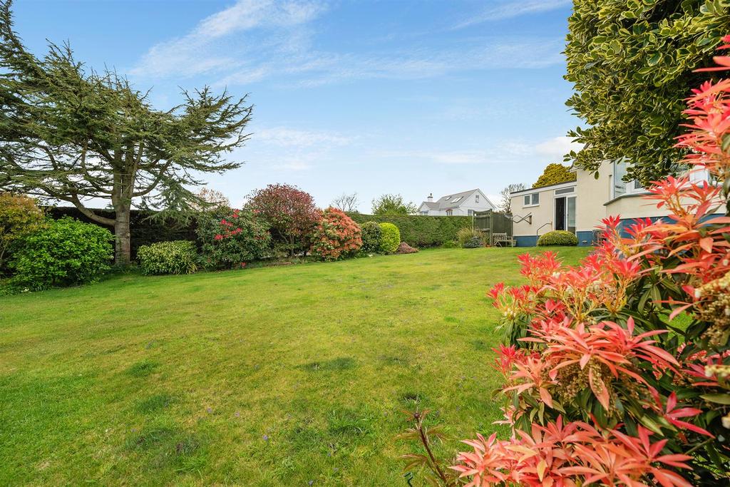 Garden1.jpg