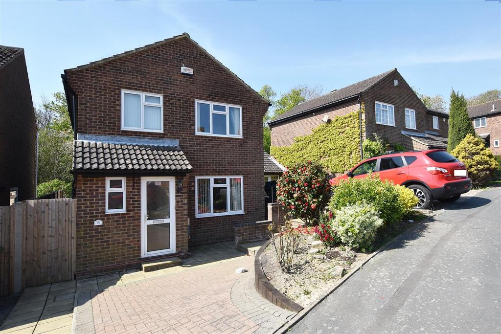 Winterbourne Close, Hastings 3 bed detached house £420,000