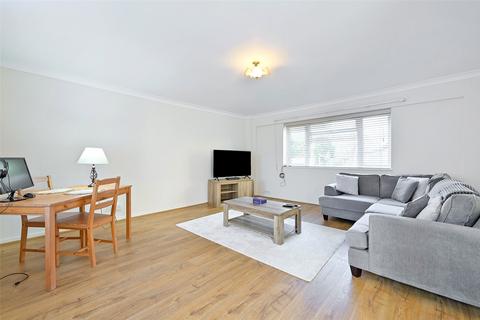 undefined, Heath Lodge, Wood Lane, Iver, Buckinghamshire, SL0
