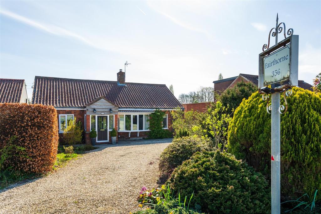 Strensall Road, Earswick, York 6 bed detached house for sale £750,000
