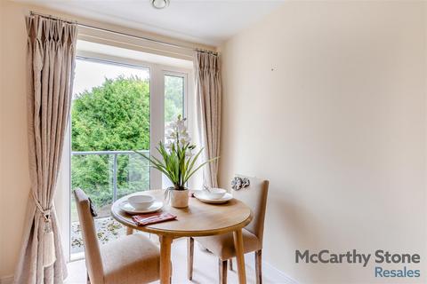2 bedroom apartment for sale, Wardington Court, Welford Road, Northampton, Northamptonshire, NN2 8FR