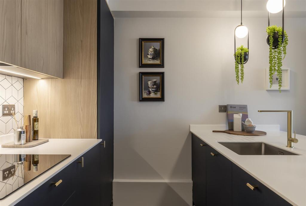 Toy Makers Yard, Fulham, London 2 bed apartment £670,000