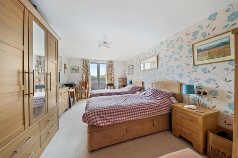 1 bedroom apartment for sale - Clayton Court, The Brow, Burgess Hill