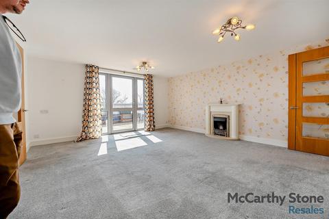 1 bedroom apartment for sale, Clayton Court, The Brow, Burgess Hill