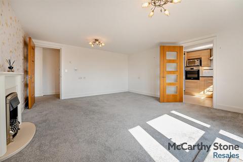 1 bedroom apartment for sale, Clayton Court, The Brow, Burgess Hill