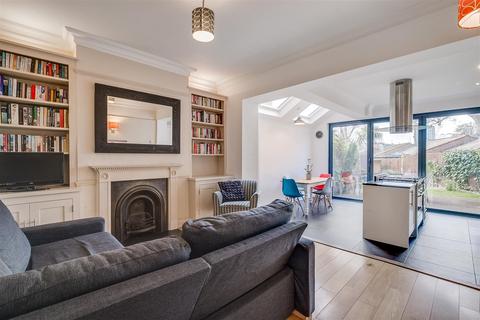 42a Allfarthing Lane, London, SW18 2AJ