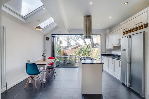 42a Allfarthing Lane, London, SW18 2AJ