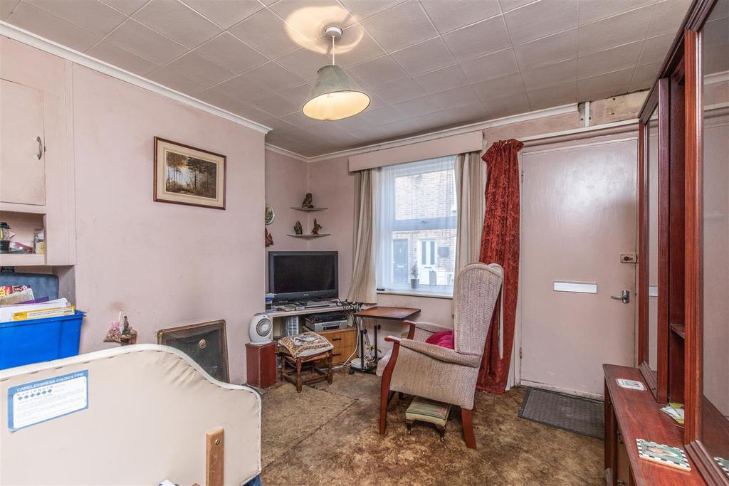 Albert Road, Uckfield 3 bed cottage £200,000