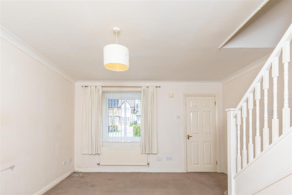 Mallard Drive, Ridgewood, Uckfield 2 bed semidetached house £325,000