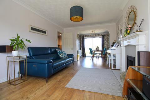 26 Tenterfields, Apperley Bridge, Bradford, BD10 0UN