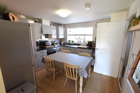 10 Blacksmith Mews, Peterborough, PE4 7EZ