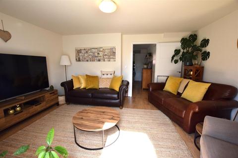 10 Blacksmith Mews, Peterborough, PE4 7EZ