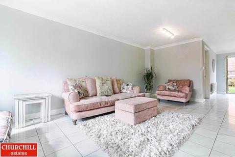 130 Elmcroft Avenue, London, E11 2DB