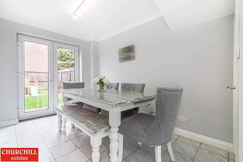 130 Elmcroft Avenue, London, E11 2DB
