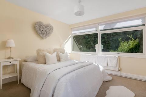 2 bedroom flat for sale - St Johns Court, Stratford-Upon-Avon