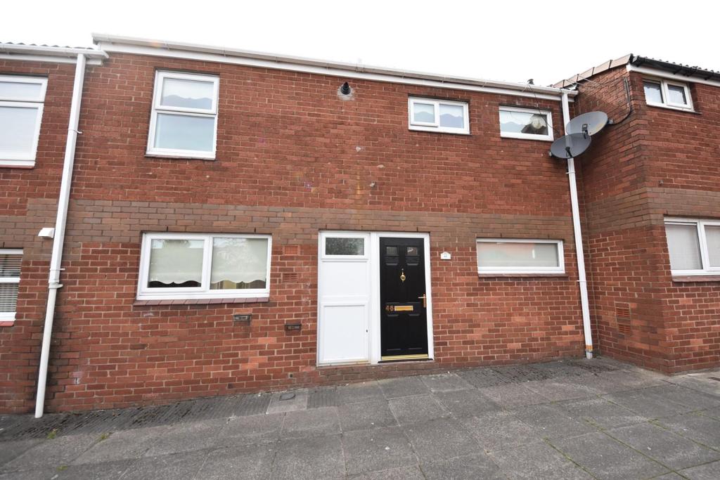 Cherrycroft, Skelmersdale, WN8 9DY 3 bed terraced house £625 pcm (£