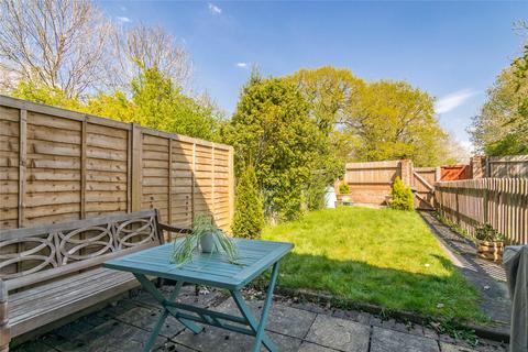 12 Candover Close, Tadley, RG26 3TZ