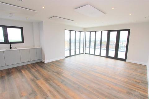 2 bedroom apartment to rent, London Road, Hadleigh, Benfleet, Essex, SS7