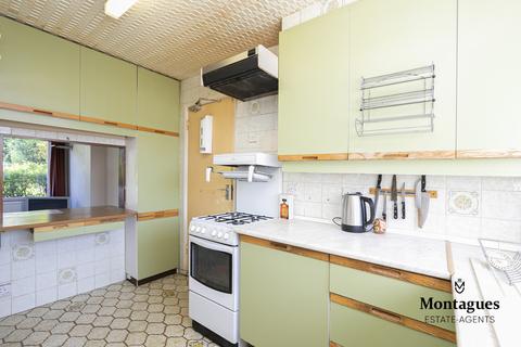 65 Lower Swaines, Epping, CM16 5ES