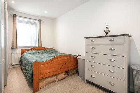 1 bedroom apartment for sale, St. Johns Road, Isleworth, TW7